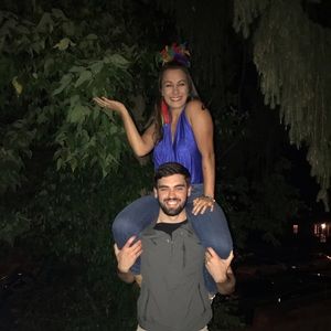 Meet your Posher, Elle